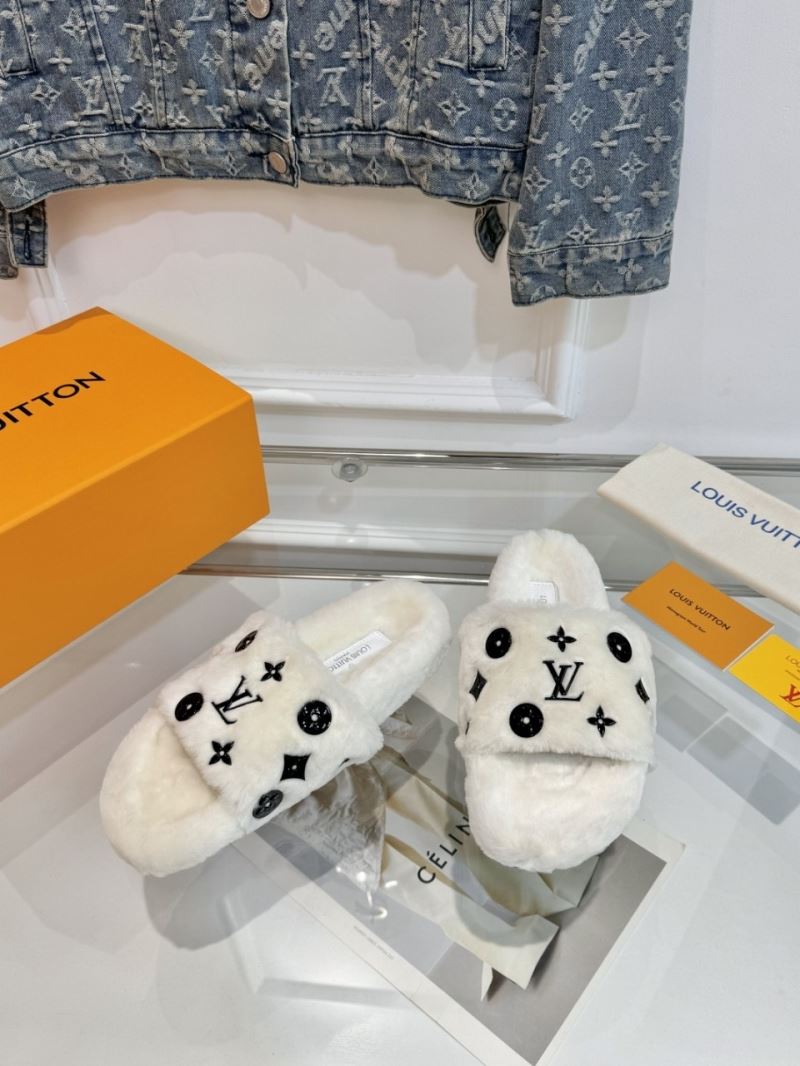 Louis Vuitton Slippers